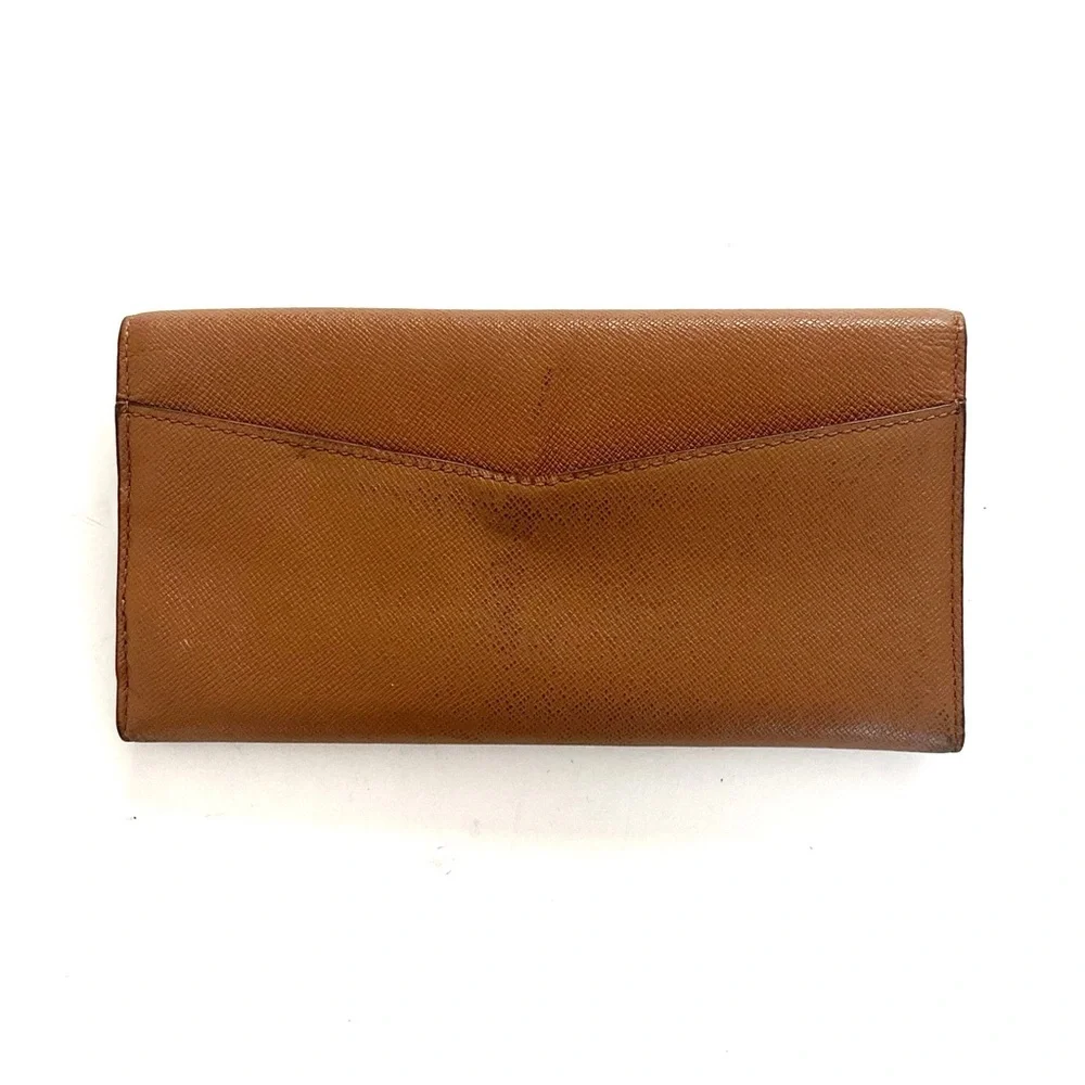 Michael Kors Saffiano Leather Wallet color Luggage